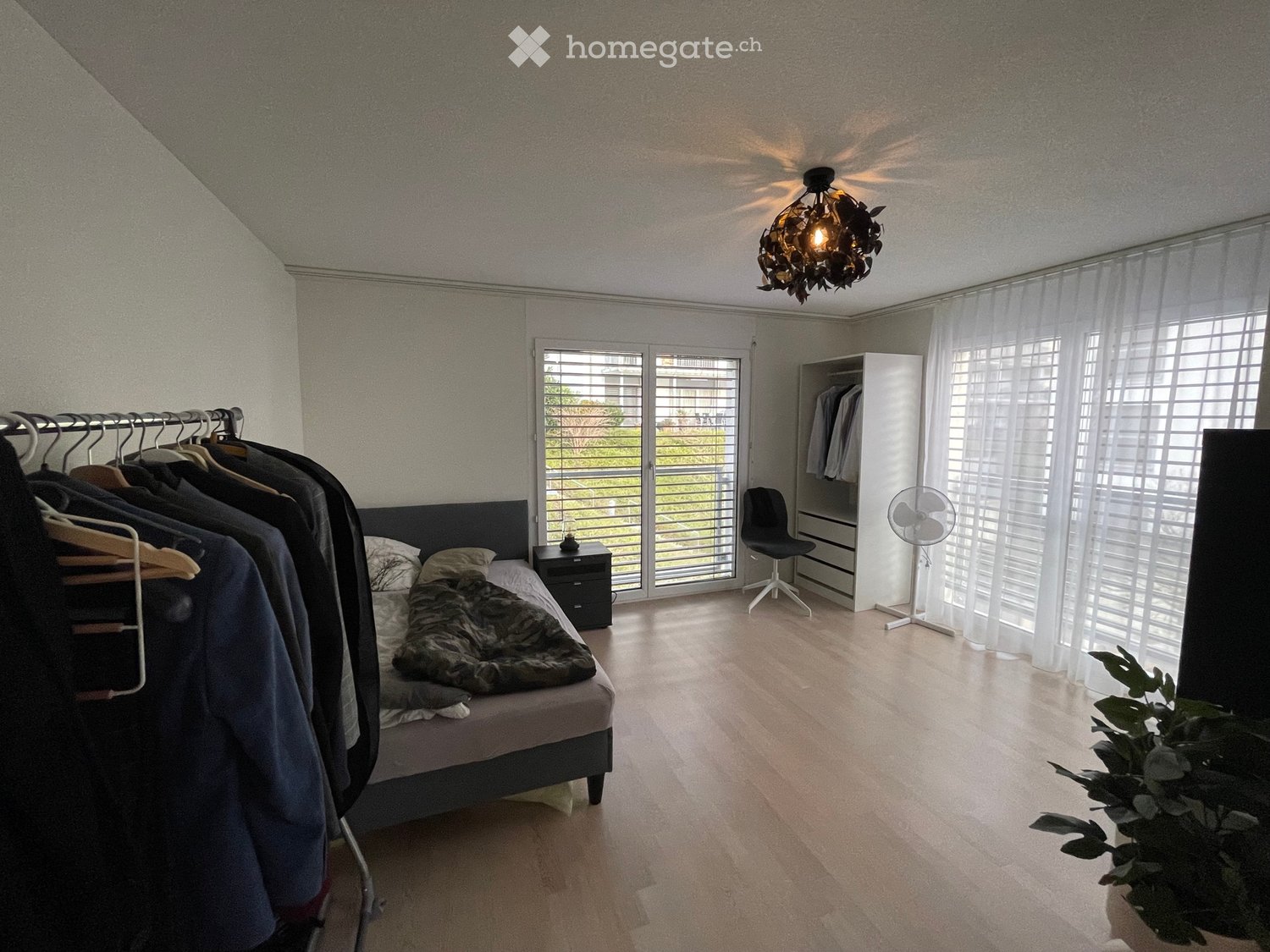 1 room single room