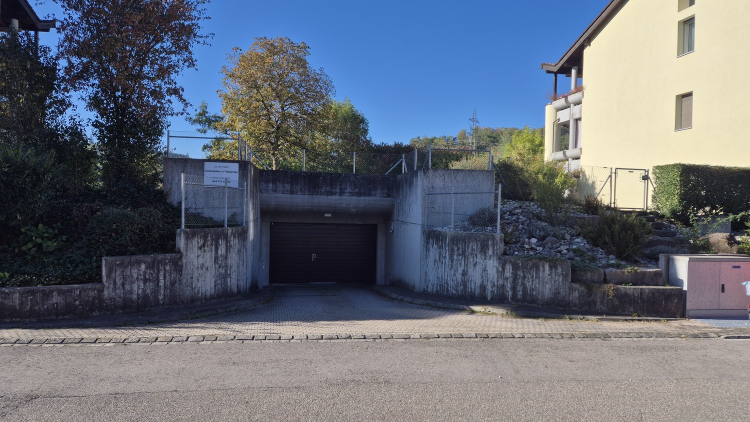 Place souterraine, photo 1 sur 4