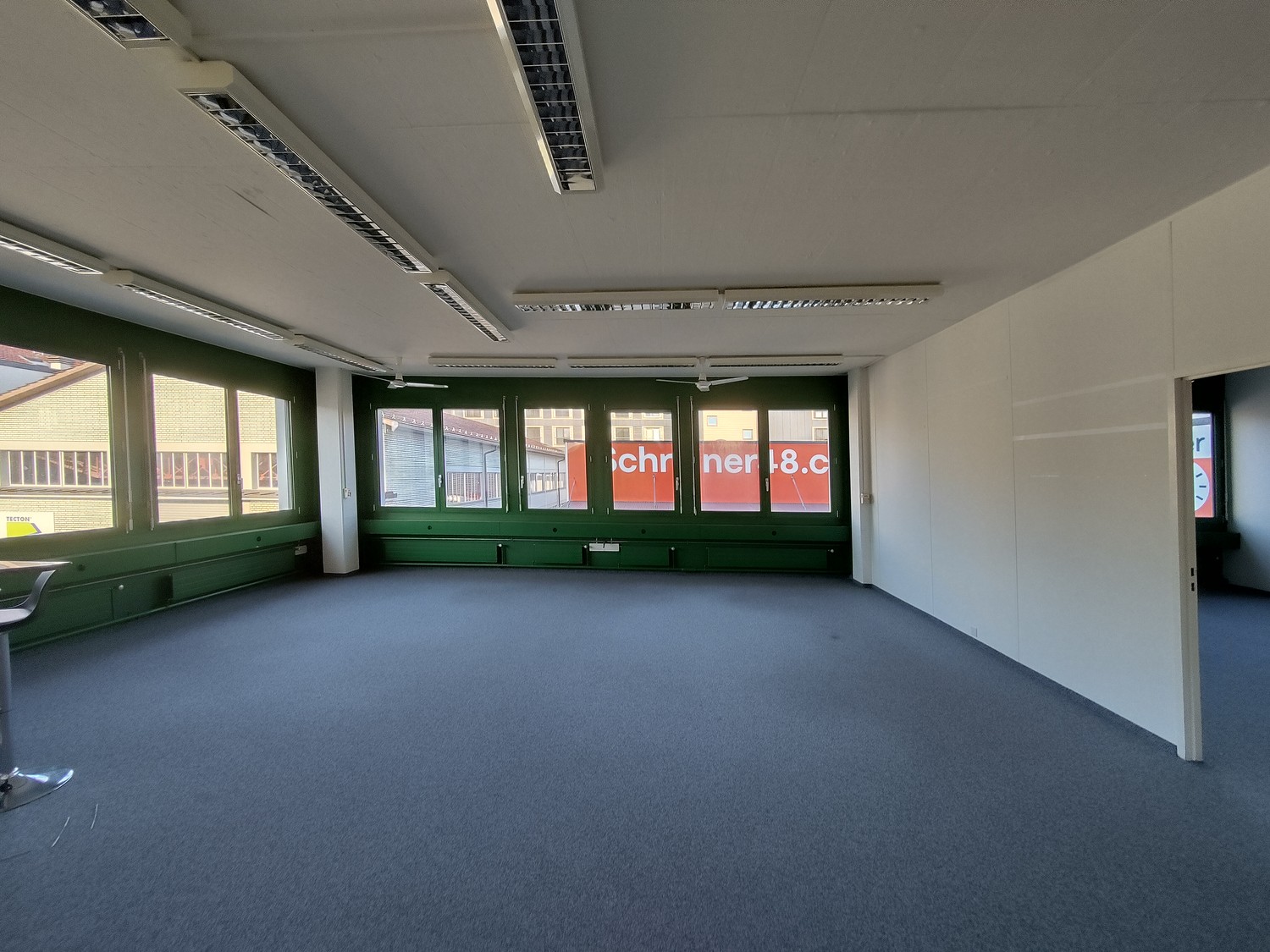 Bureau de 168m²