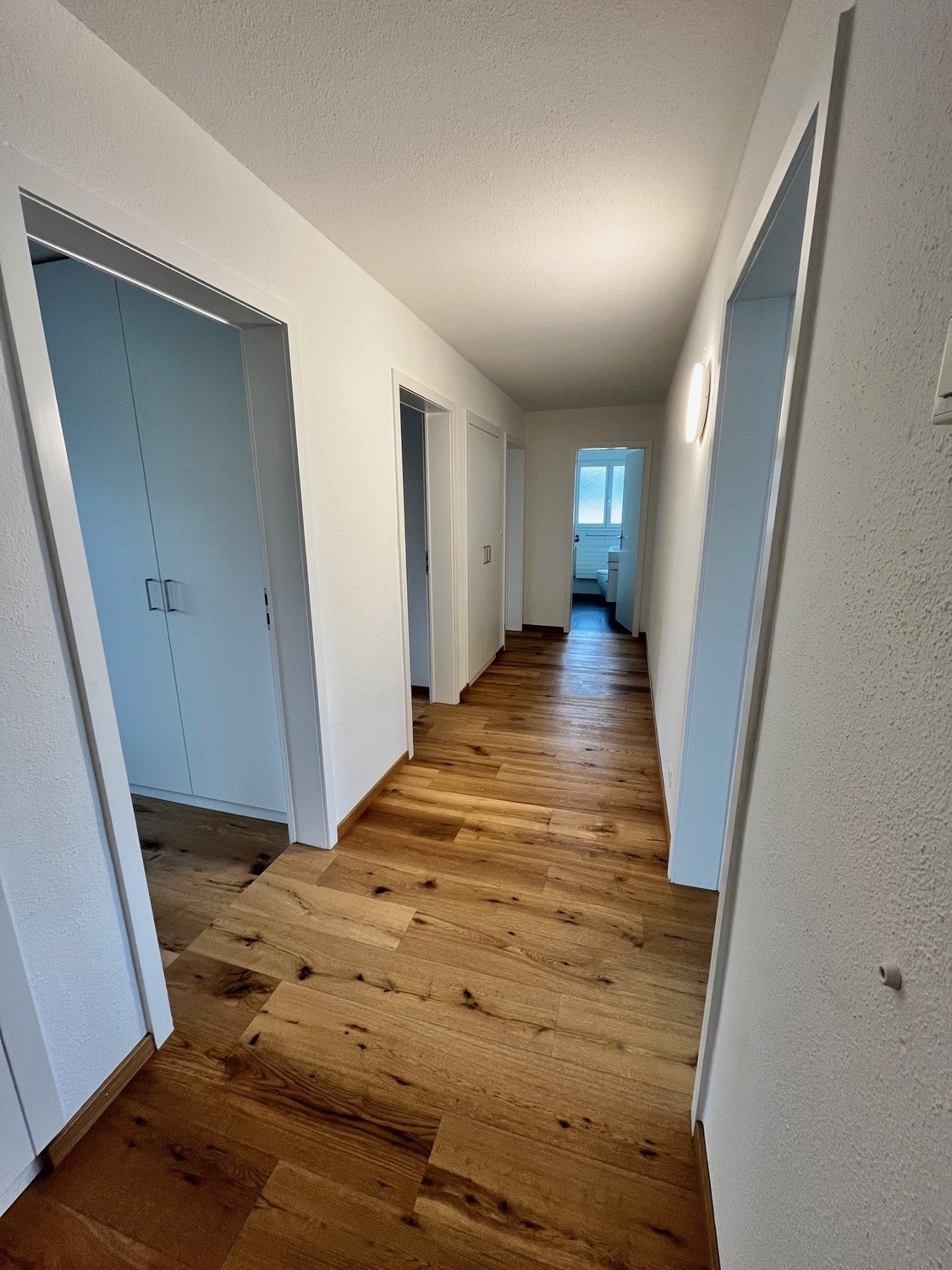 Appartement de 2 ½ pièces, photo 1 sur 9