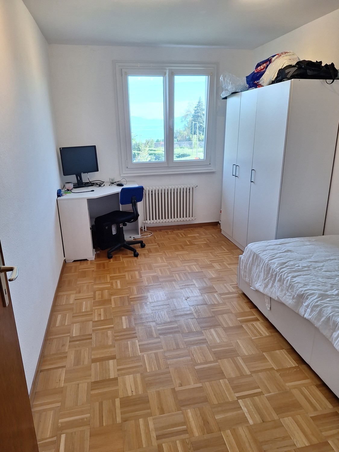 Room in a shared flat, photo 2 sur 3