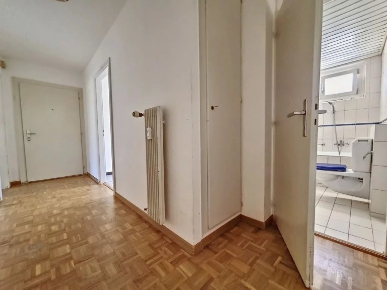 Appartement de 4 pièces, photo 1 sur 7