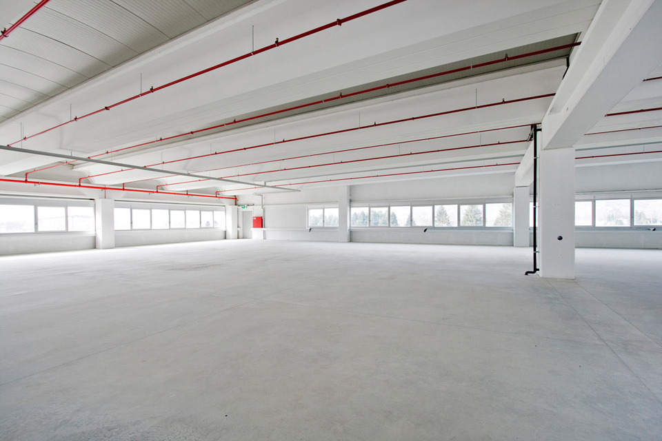1971m² industrial object