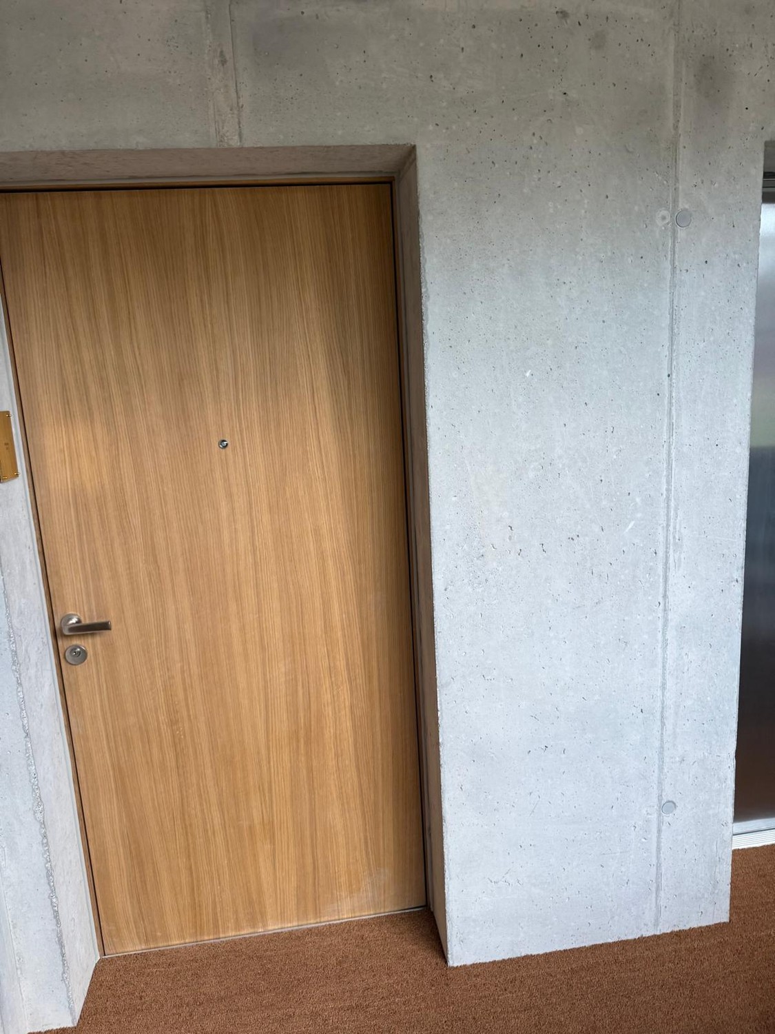 33m² commercial