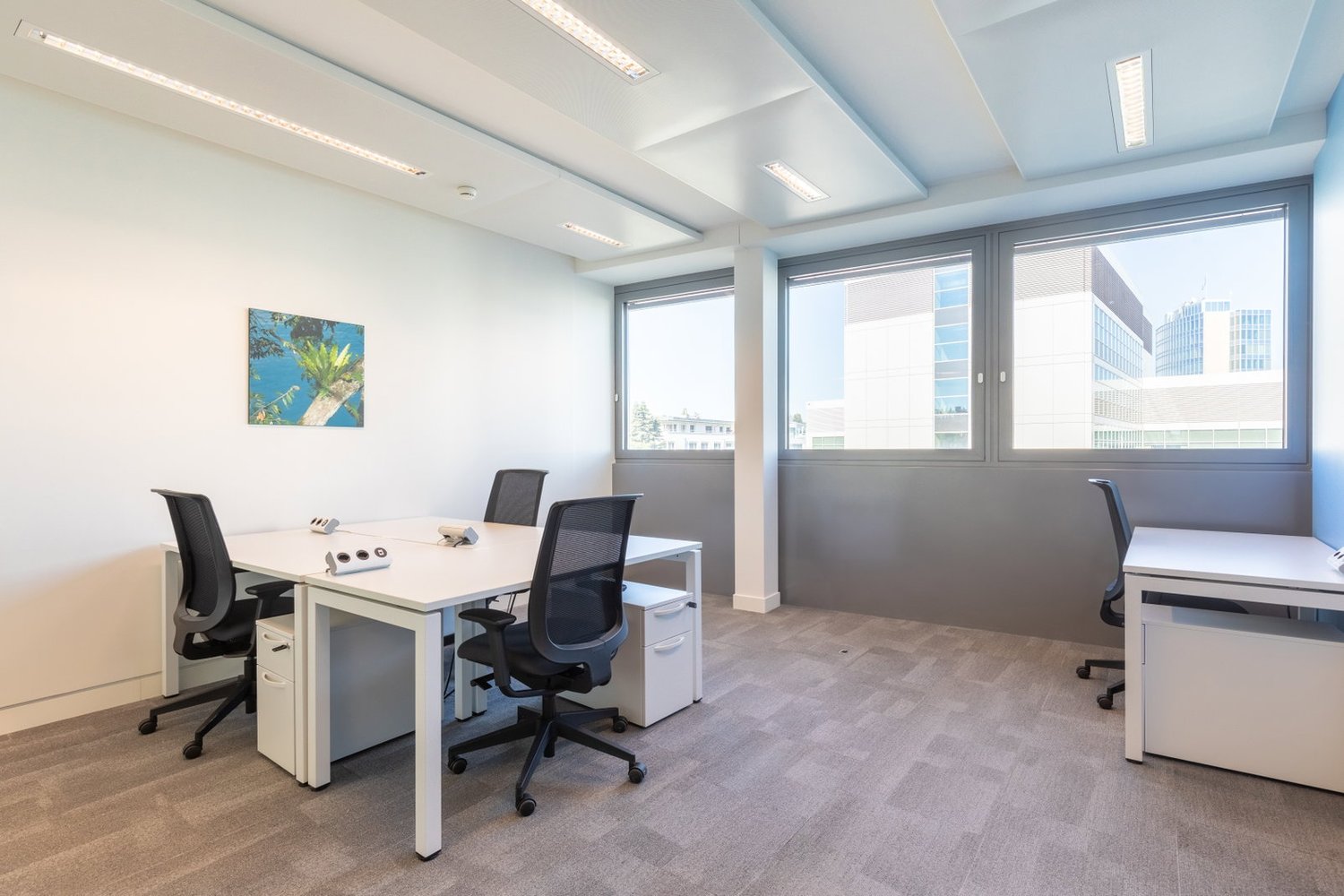 Office, photo 1 sur 9