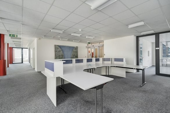 830m² de bureaux, photo 10 sur 10
