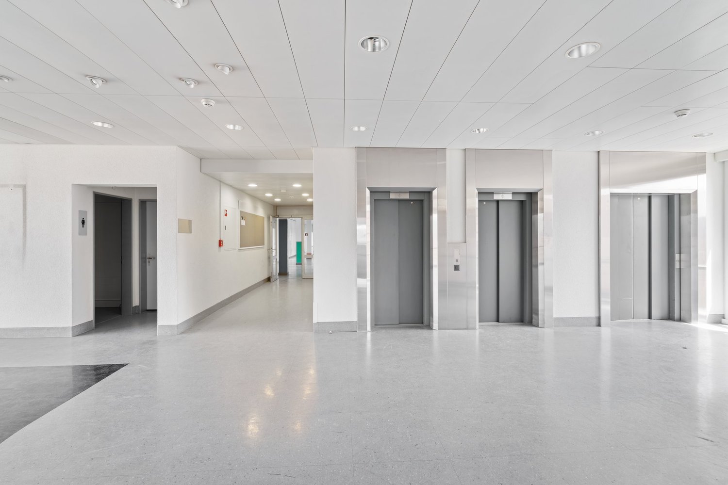 950m² de bureaux