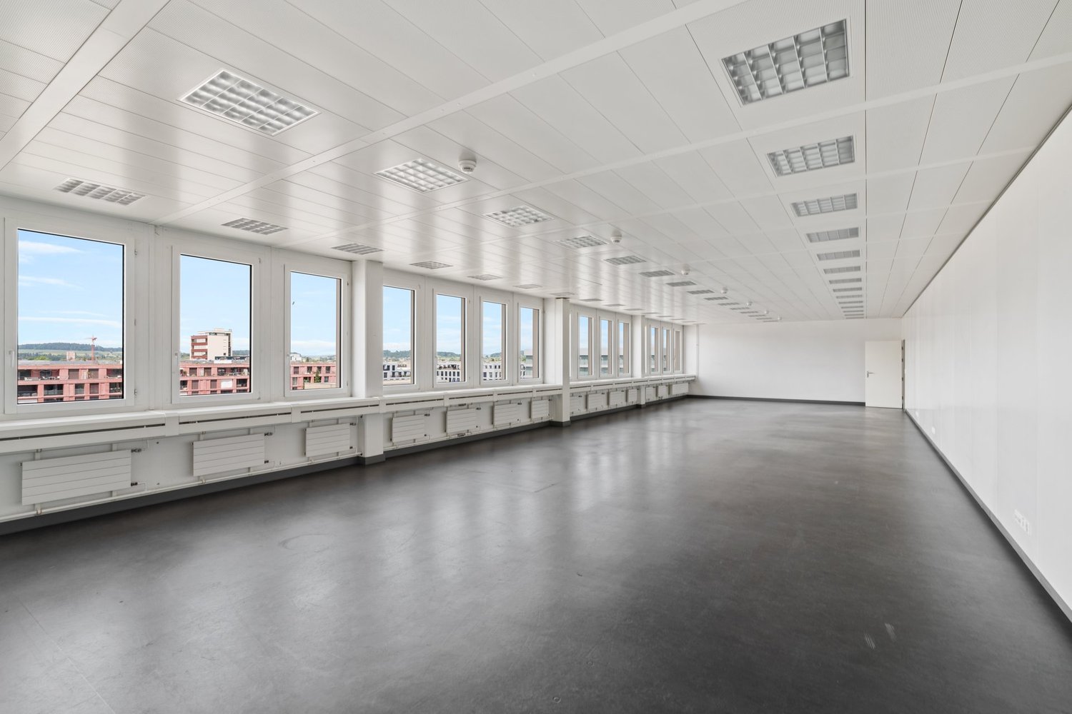 950m² de bureaux