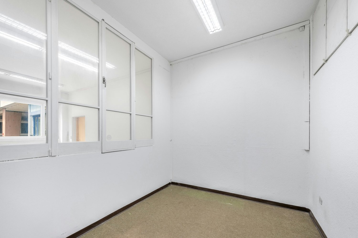 33m² bureau