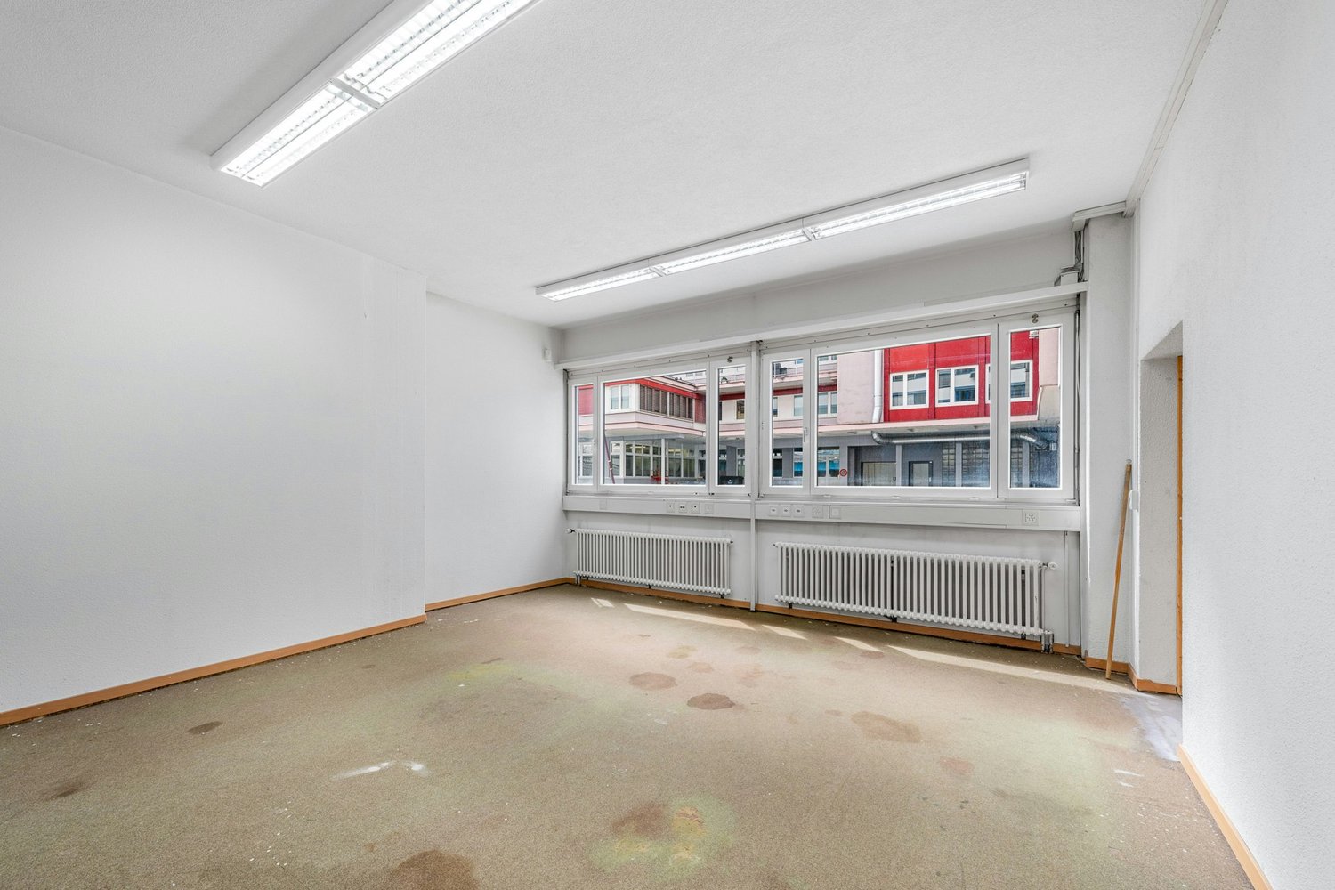 33m² bureau