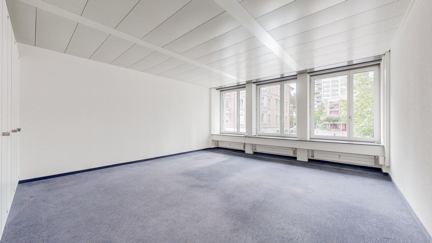 456m² de bureaux