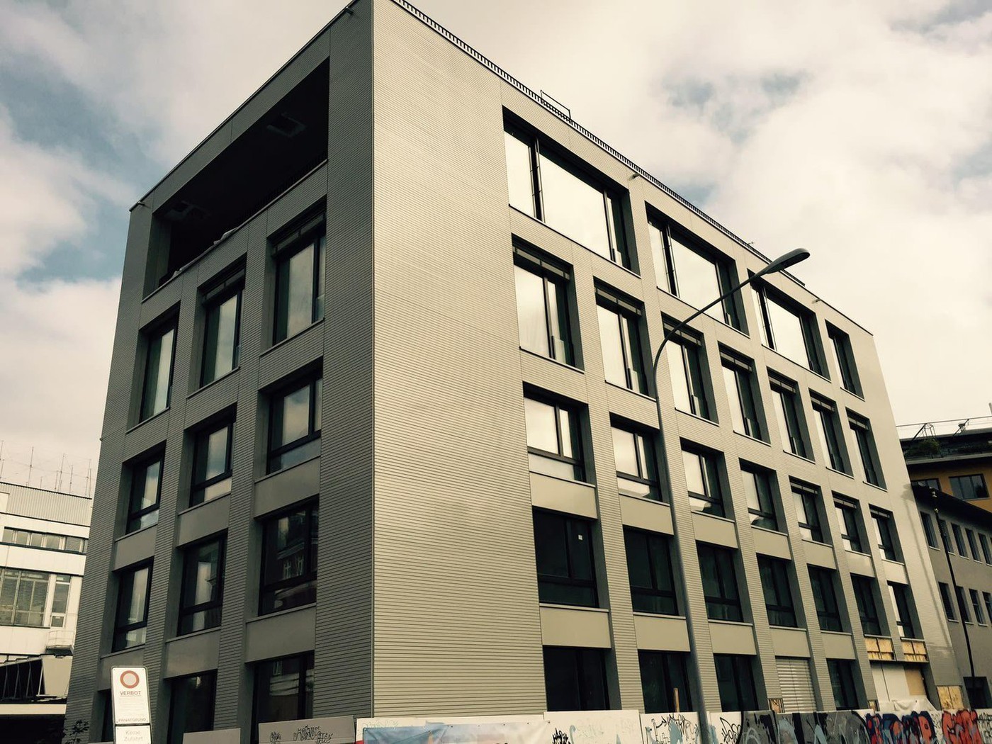 252m² bureau