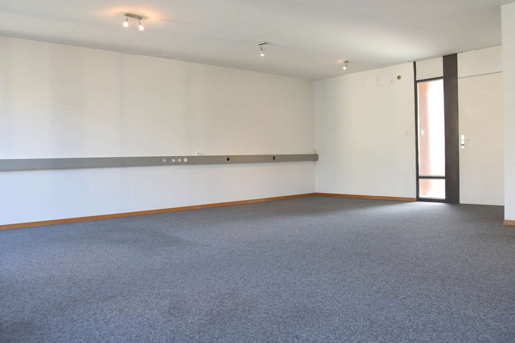 47m² office, photo 3 sur 3