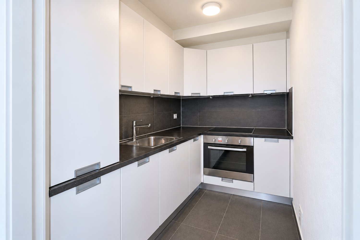2 ½ rooms apartment, photo 1 sur 5