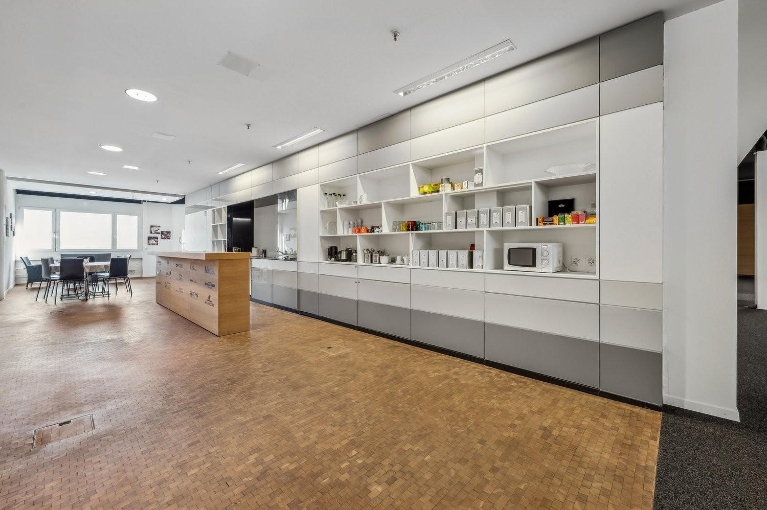134m² bureau