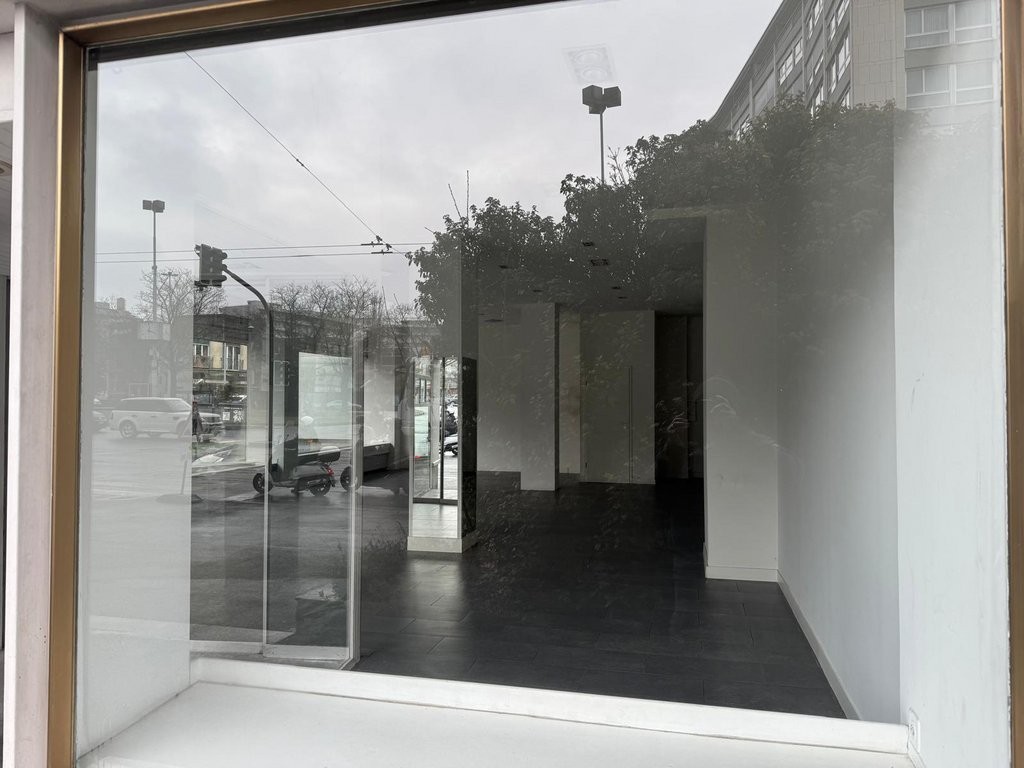 80m² shop, photo 3 sur 5