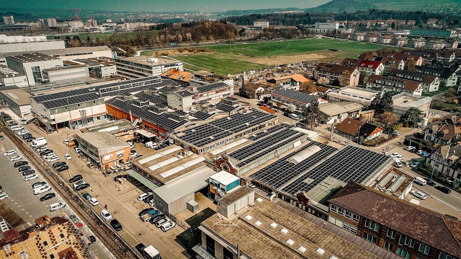 1740m² commercial