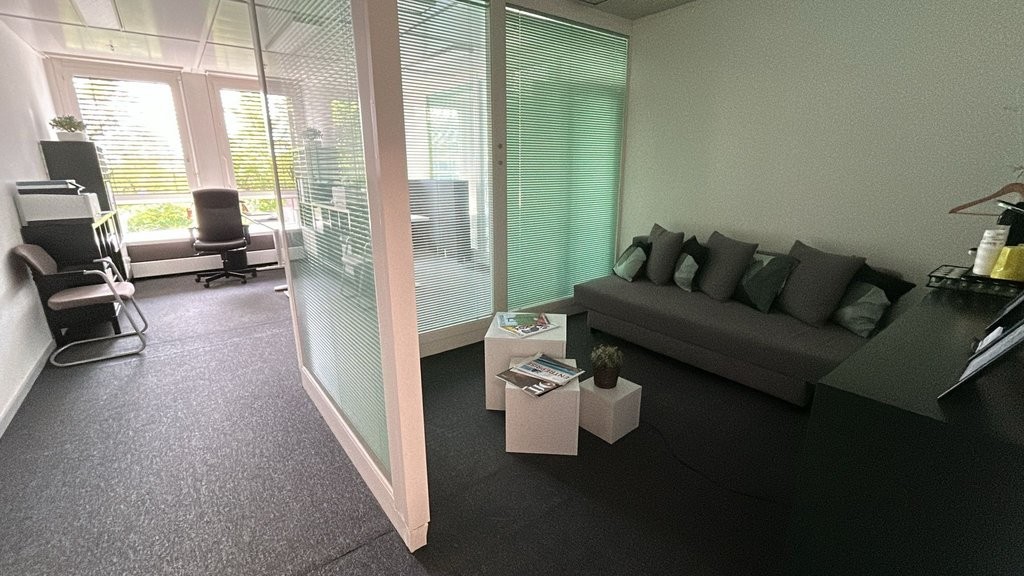 60m² office, photo 2 sur 4