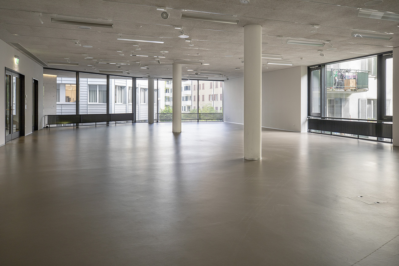 450m² commercial