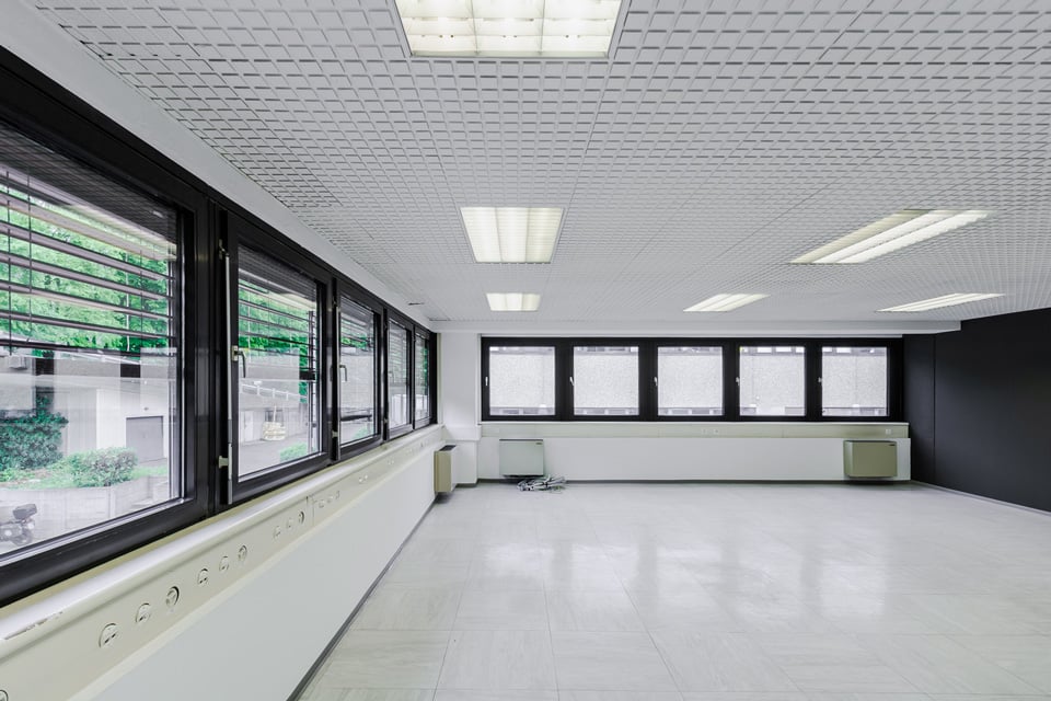 365m² bureau