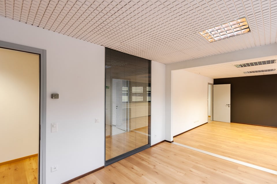 365m² bureau