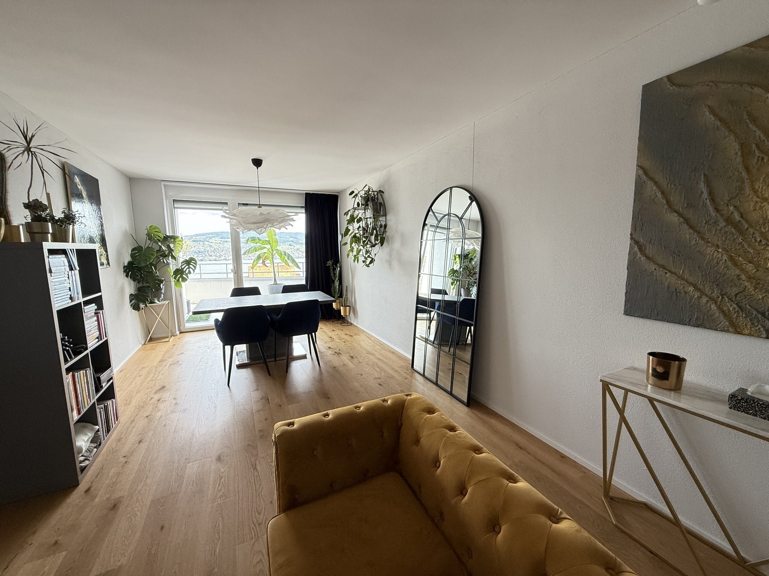 Appartement de 2 ½ pièces

Disponible pour trois mois avec des dates d'entrée et de sortie flexibles. Animaux acceptés., photo 8 sur 10