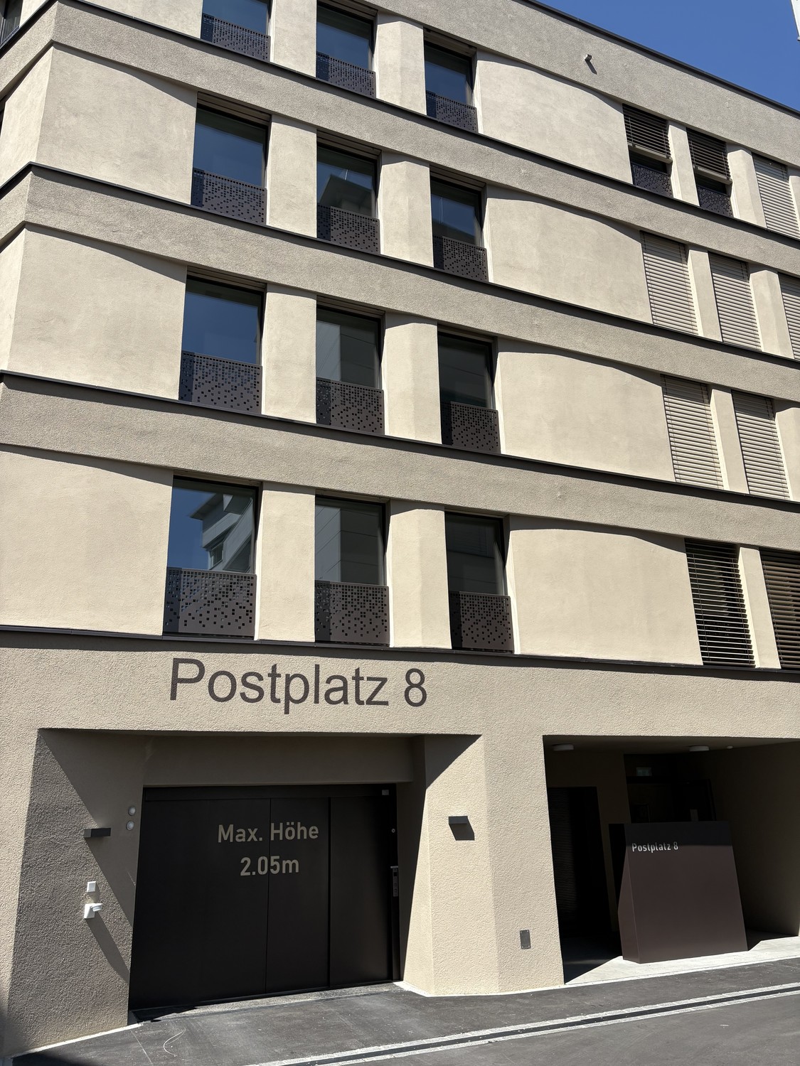 Appartement de 2.5 pièces moderne dans une construction neuve au cœur de Wohlen – Recherche de repreneur dès le 1er octobre 2026

Nous recherchons un repreneur ou une repreneuse pour notre magnifique et moderne appartement de 2.5 pièces dans la nouvelle construction Am Postplatz 8 à Wohlen pour le 1, photo 2 sur 10