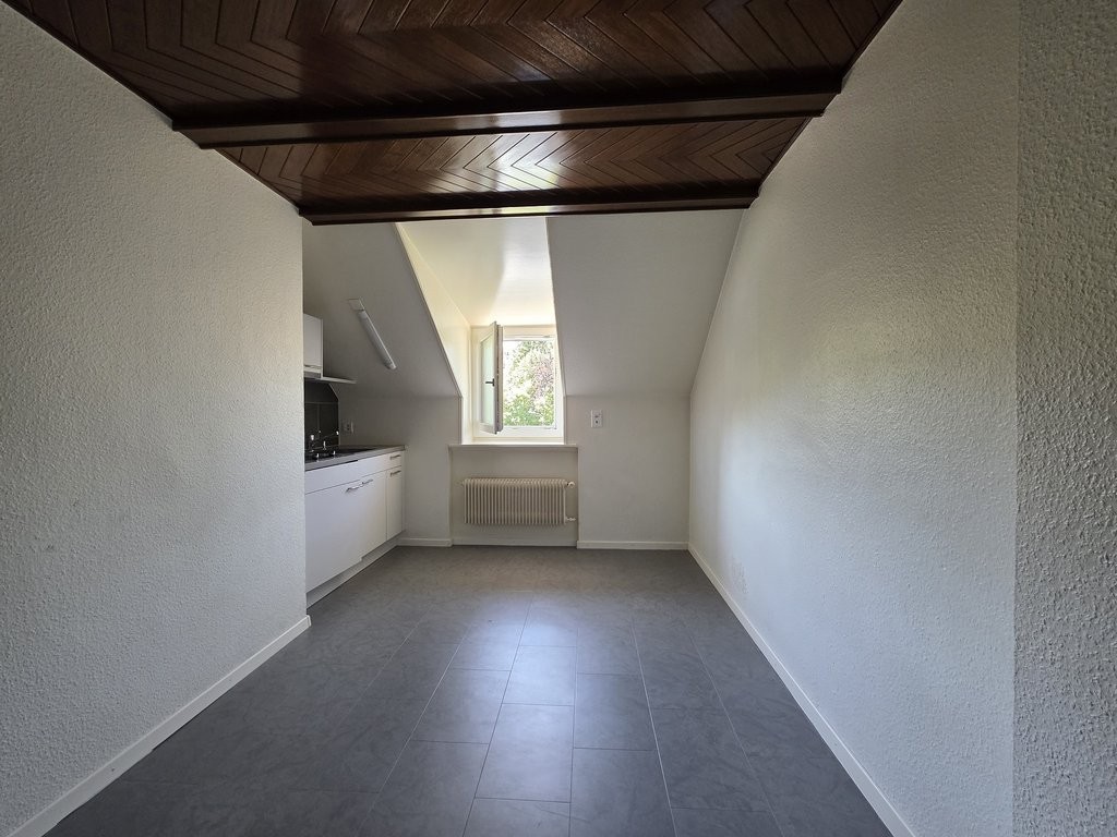 1 room apartment, photo 1 sur 3