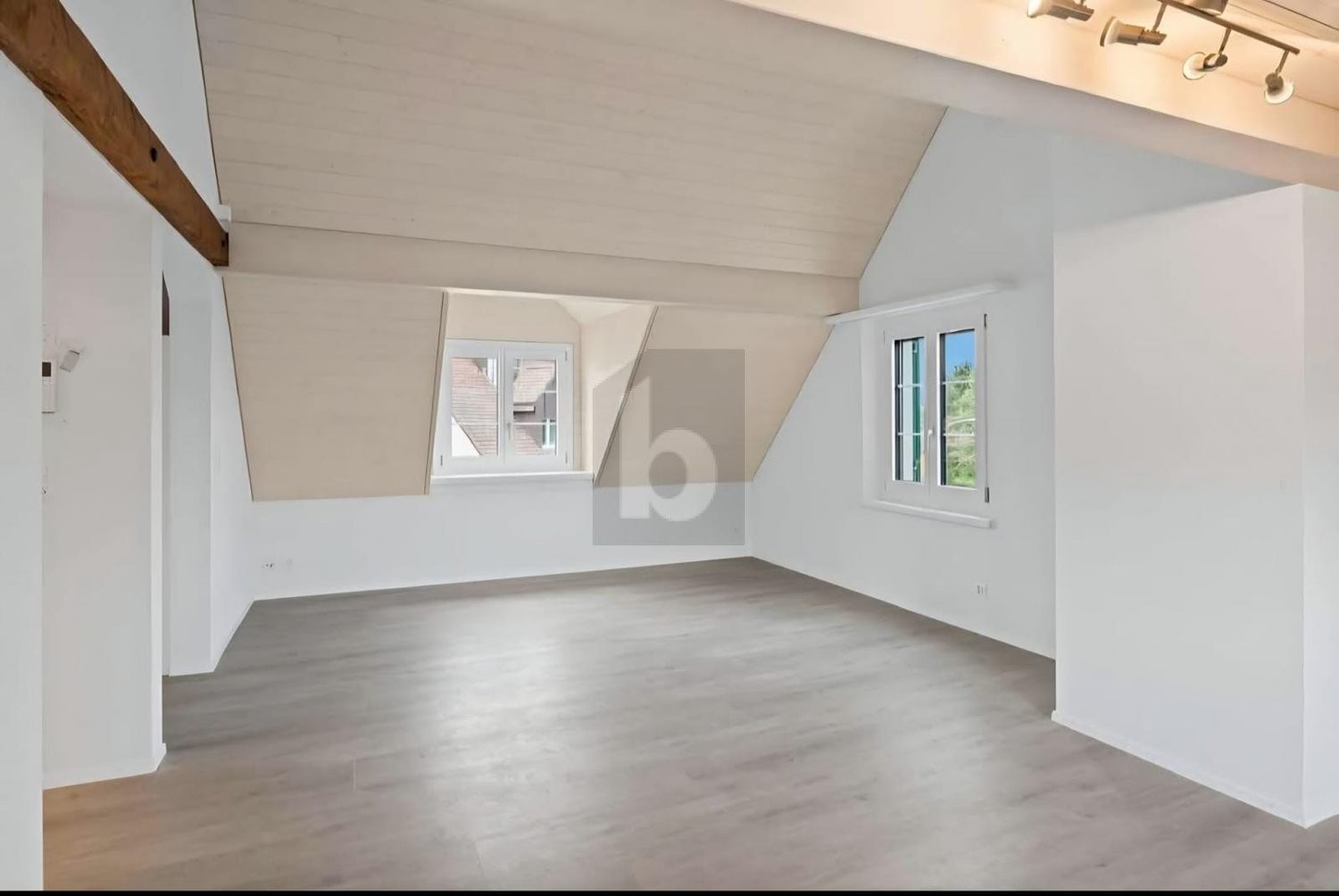 3 ½ rooms roof flat