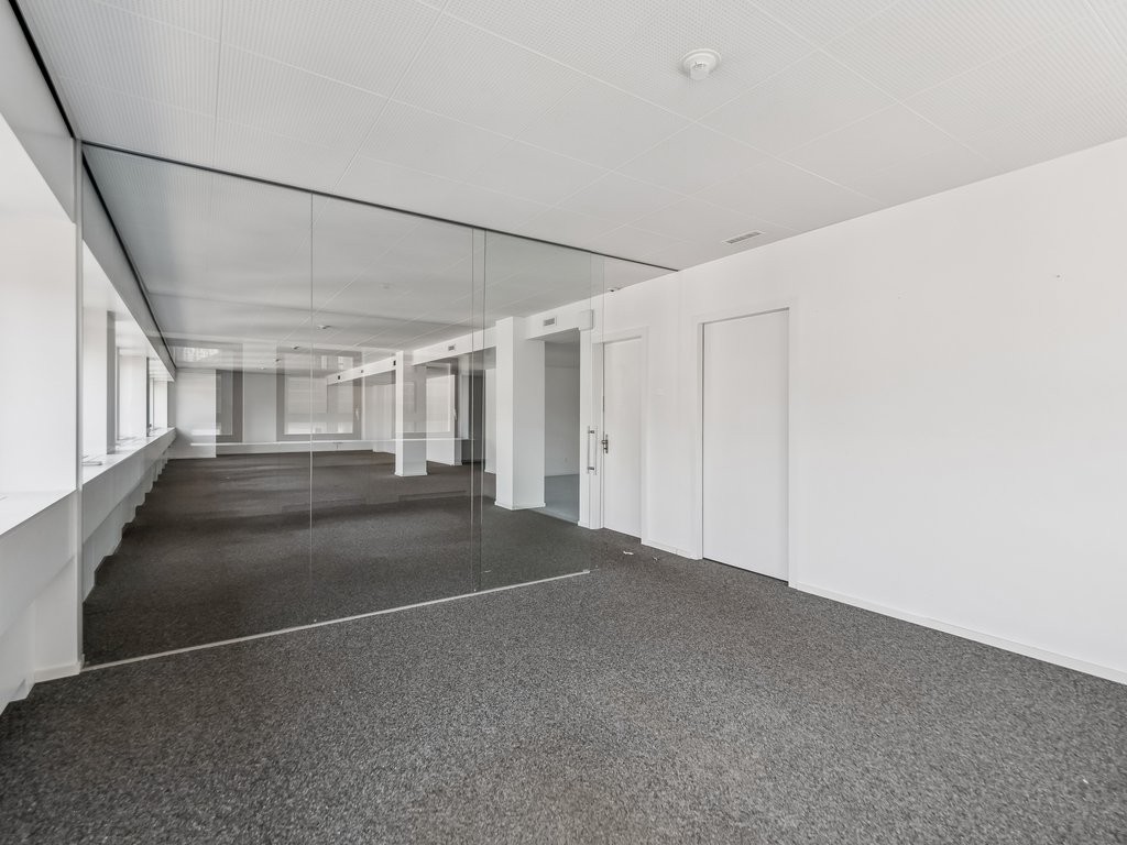 158m² bureau
