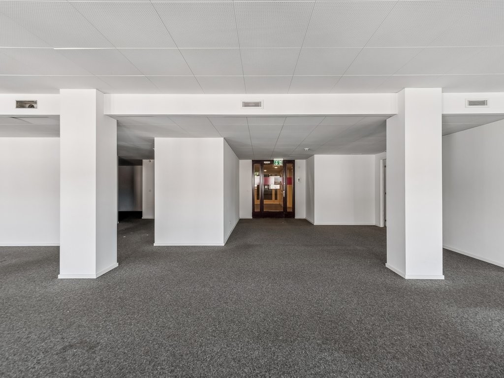 158m² bureau