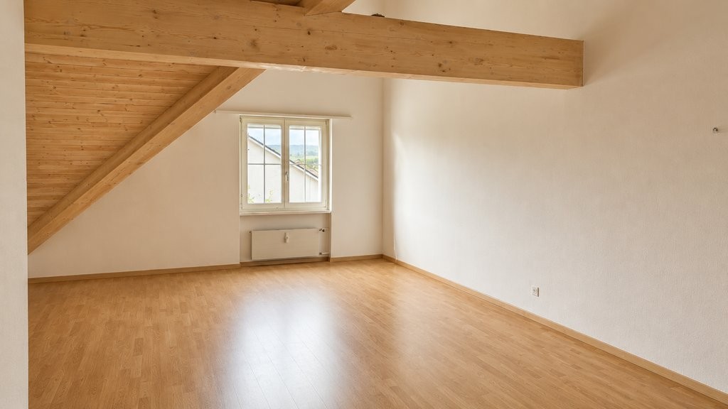 Duplex de 5 ½ pièces

A louer immédiatement ou à convenir, ce bel appartement de 5.5 pièces au cœur d'Abtwil.

L'appartement vous offre les commodités suivantes :

- Séjour et chambres à coucher avec parquet
- Cuisine et pièces humides avec carrelage facile d'entretien
- Spacieux espace de vie et de
