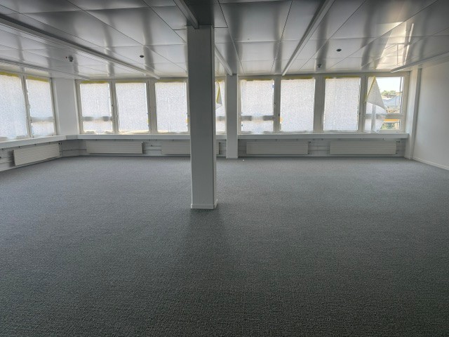 145m² office, photo 6 sur 8