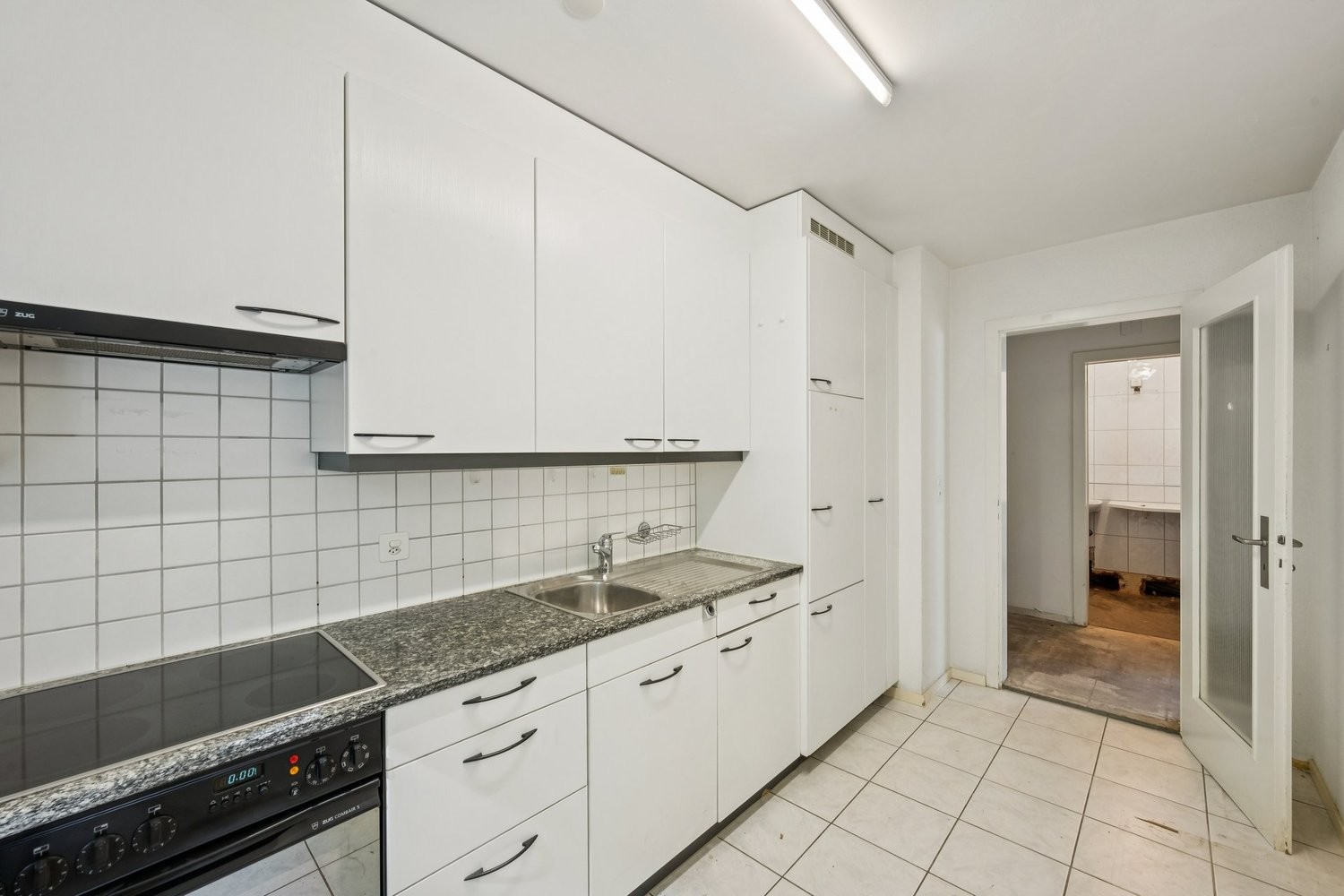 74m² de cabinet