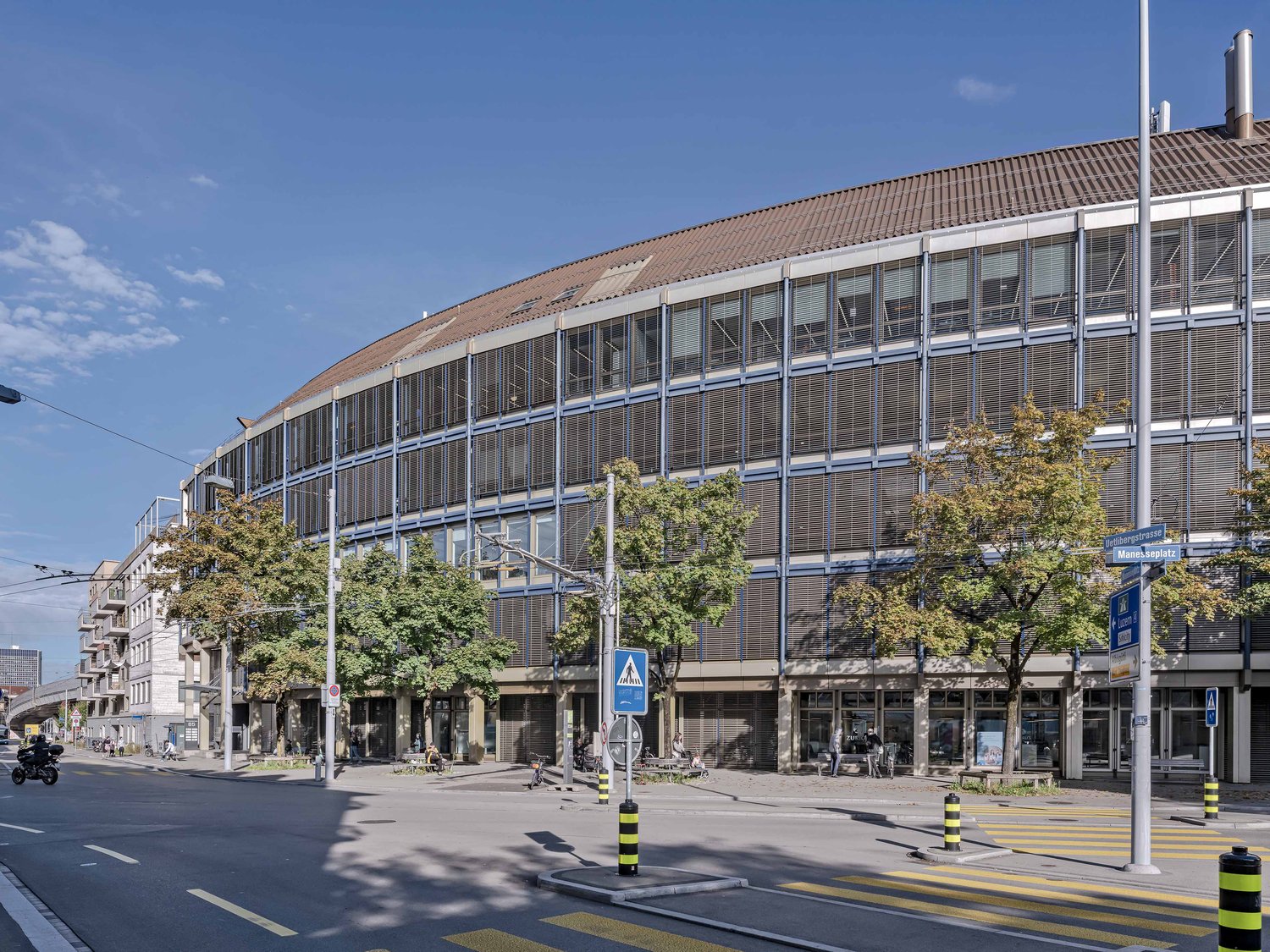 1322m² de bureaux