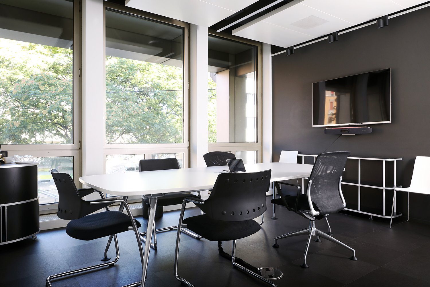 1322m² de bureaux