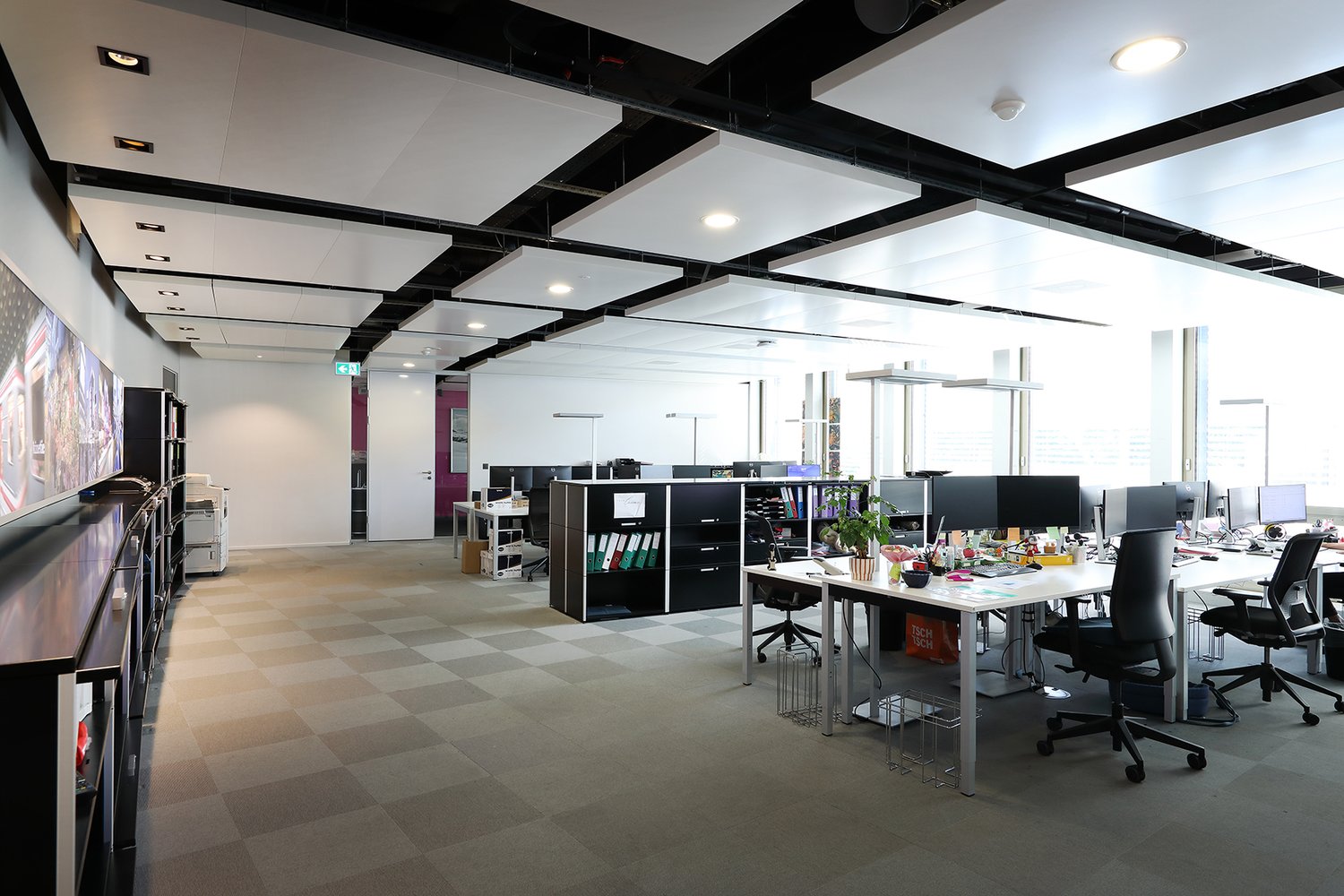1322m² de bureaux
