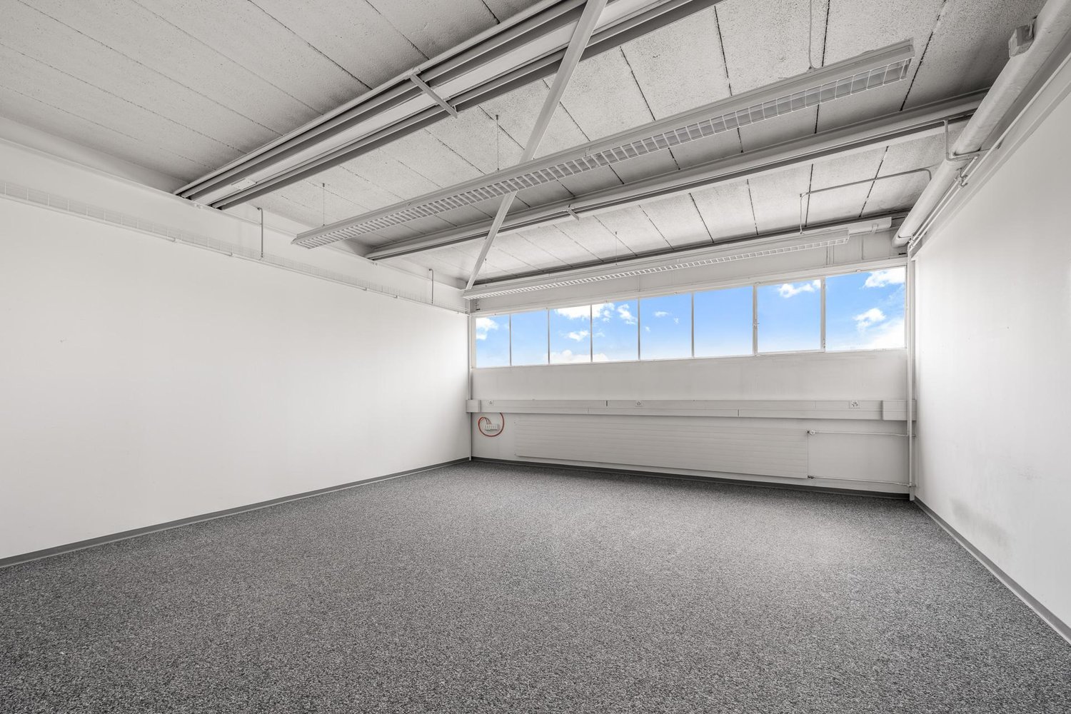572m² de bureaux
