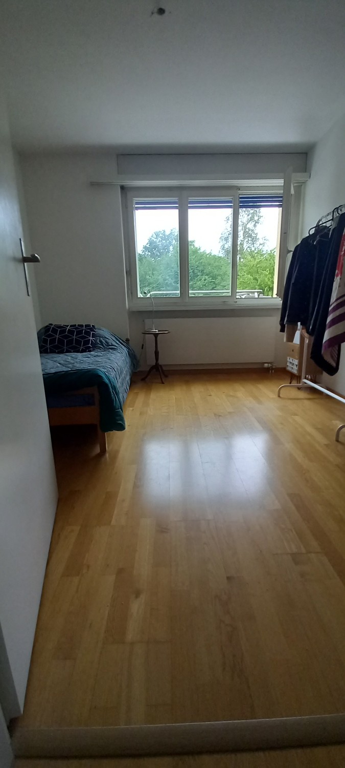 Chambre dans un appartement partagé, photo 1 sur 8