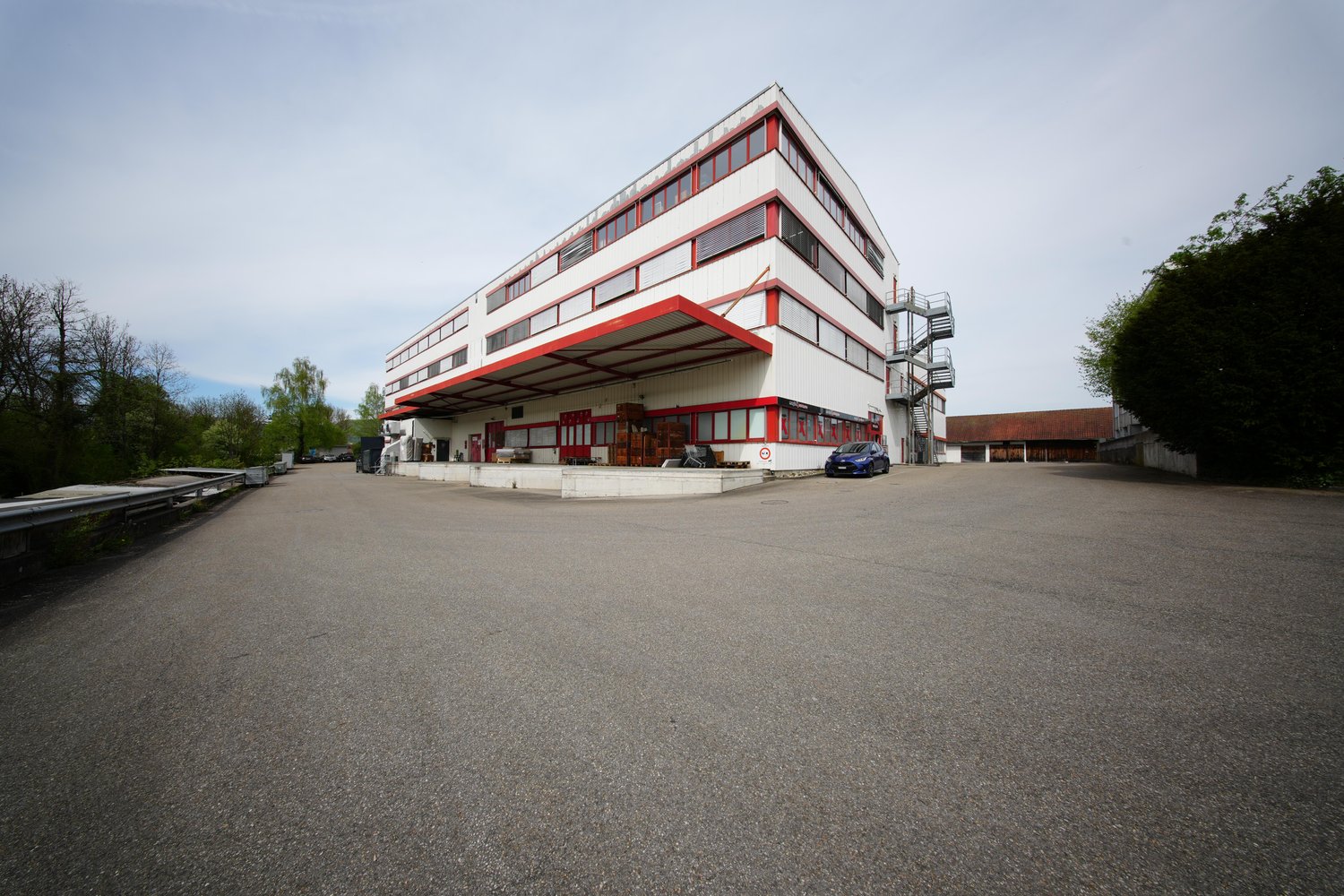 546m² commercial, photo 6 sur 6