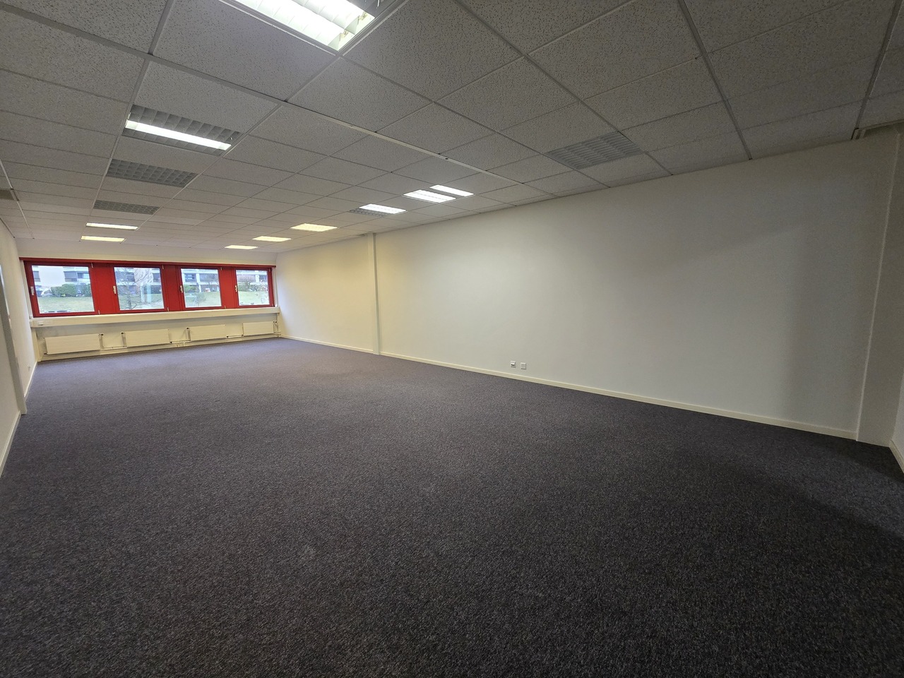 57m² office, photo 3 sur 6