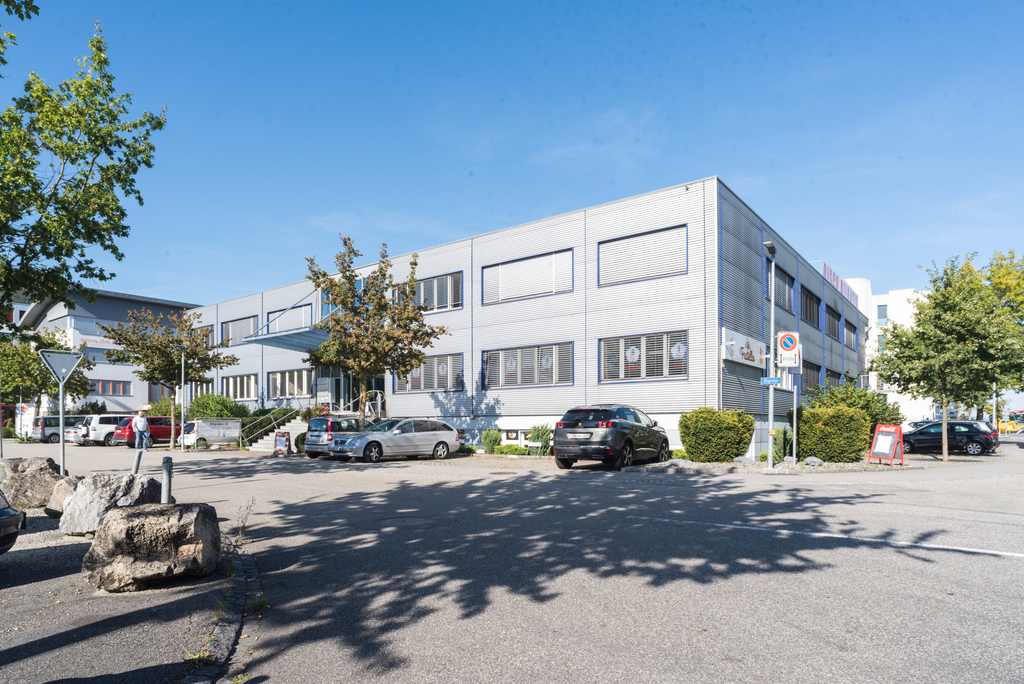 250m² bureau, photo 1 sur 6