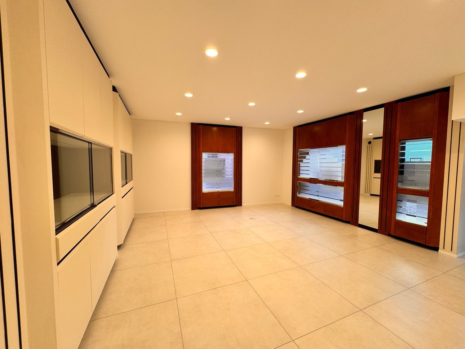 72m² atelier, photo 3 sur 10