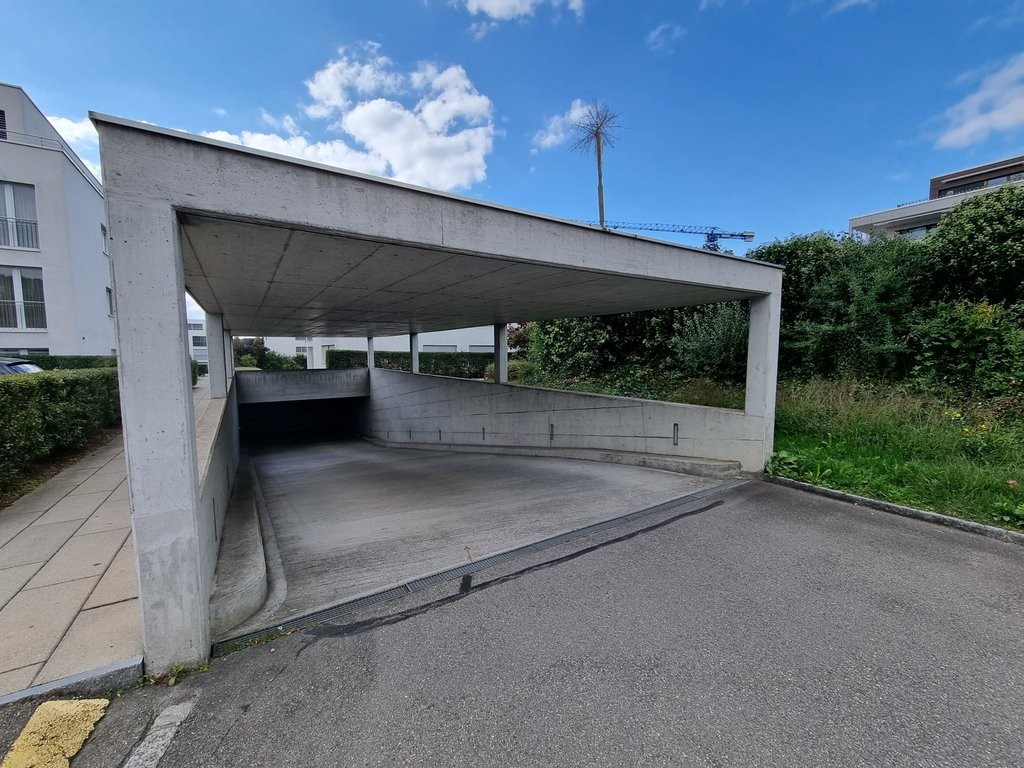 Place de parc souterrain