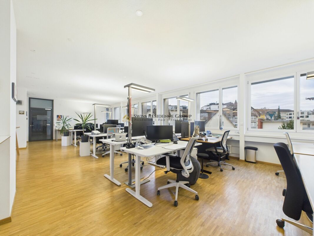 178m² bureau, photo 4 sur 10
