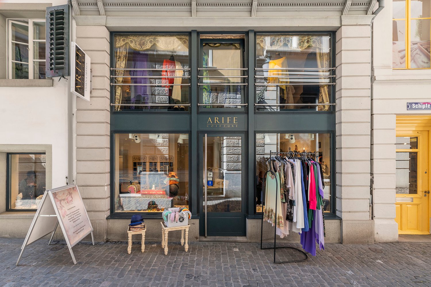 Boutique de 70m², photo 2 sur 2