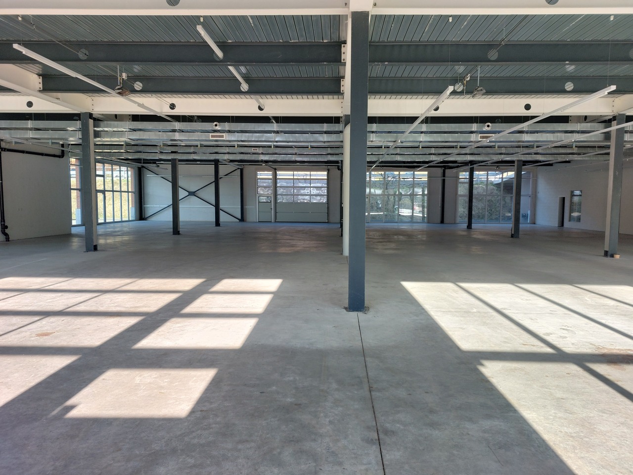 500m² atelier, photo 4 sur 6