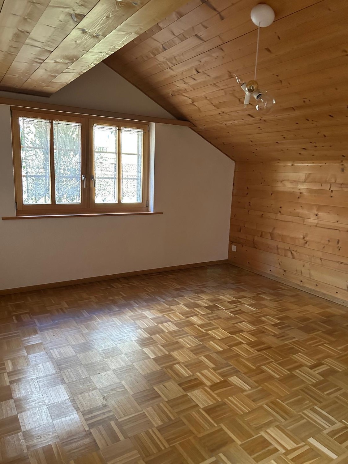 Appartement de 5 pièces, photo 1 sur 7