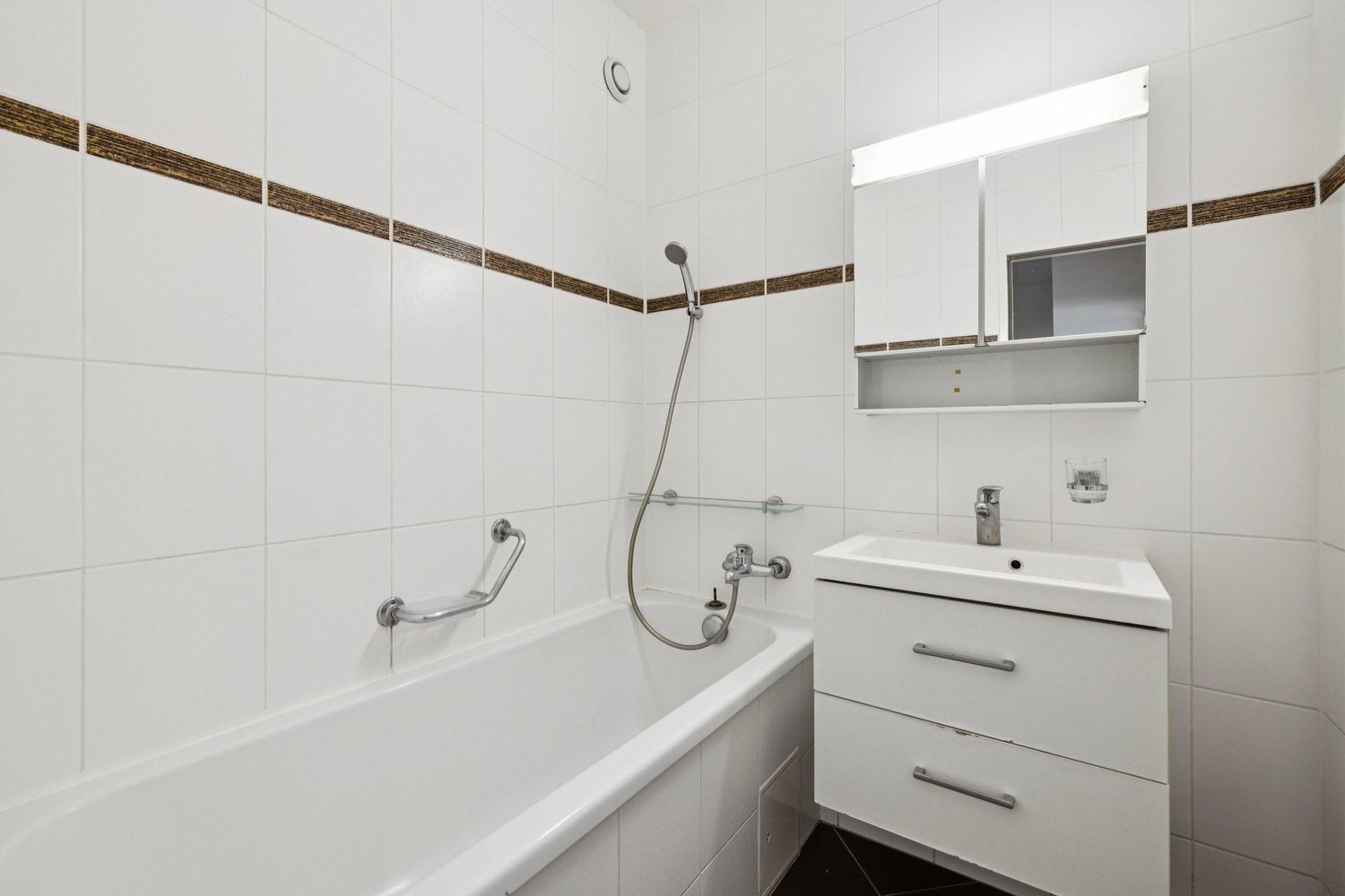 4 rooms apartment