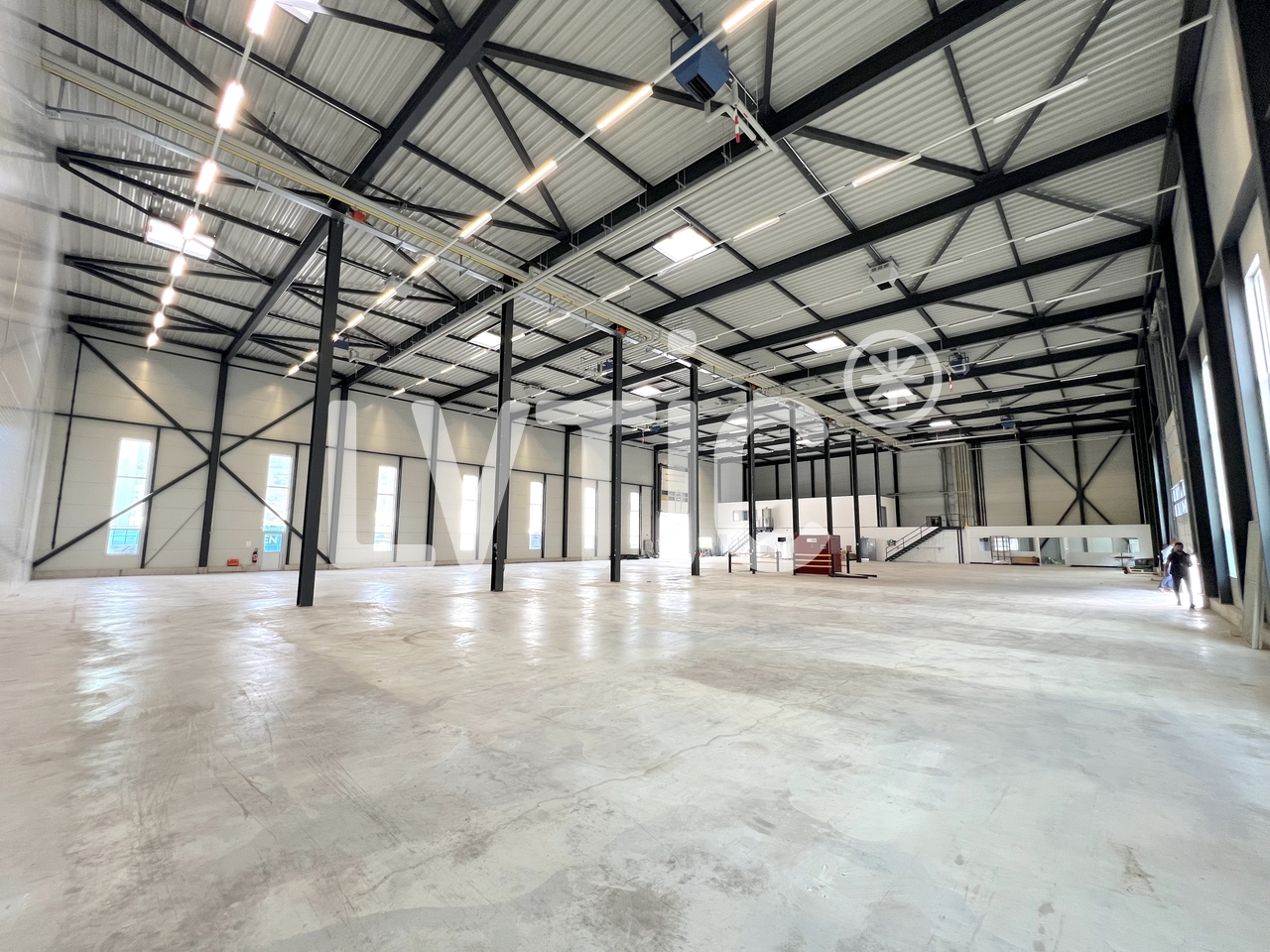 2030m² industrial object, photo 4 sur 10